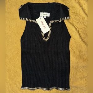 Rihoas black crop top